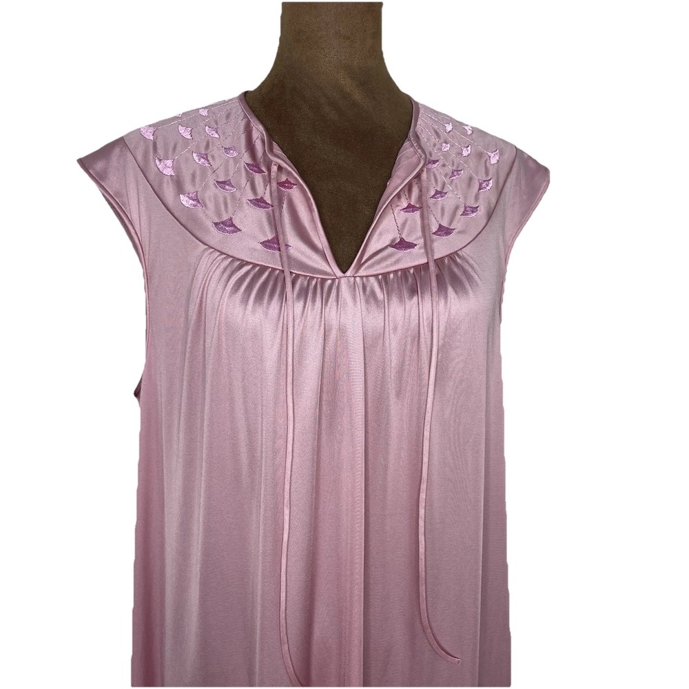 Vtg JC Penney 100% Nylon Nightgown Sz Medium Women's Pink Long Made USA 70s